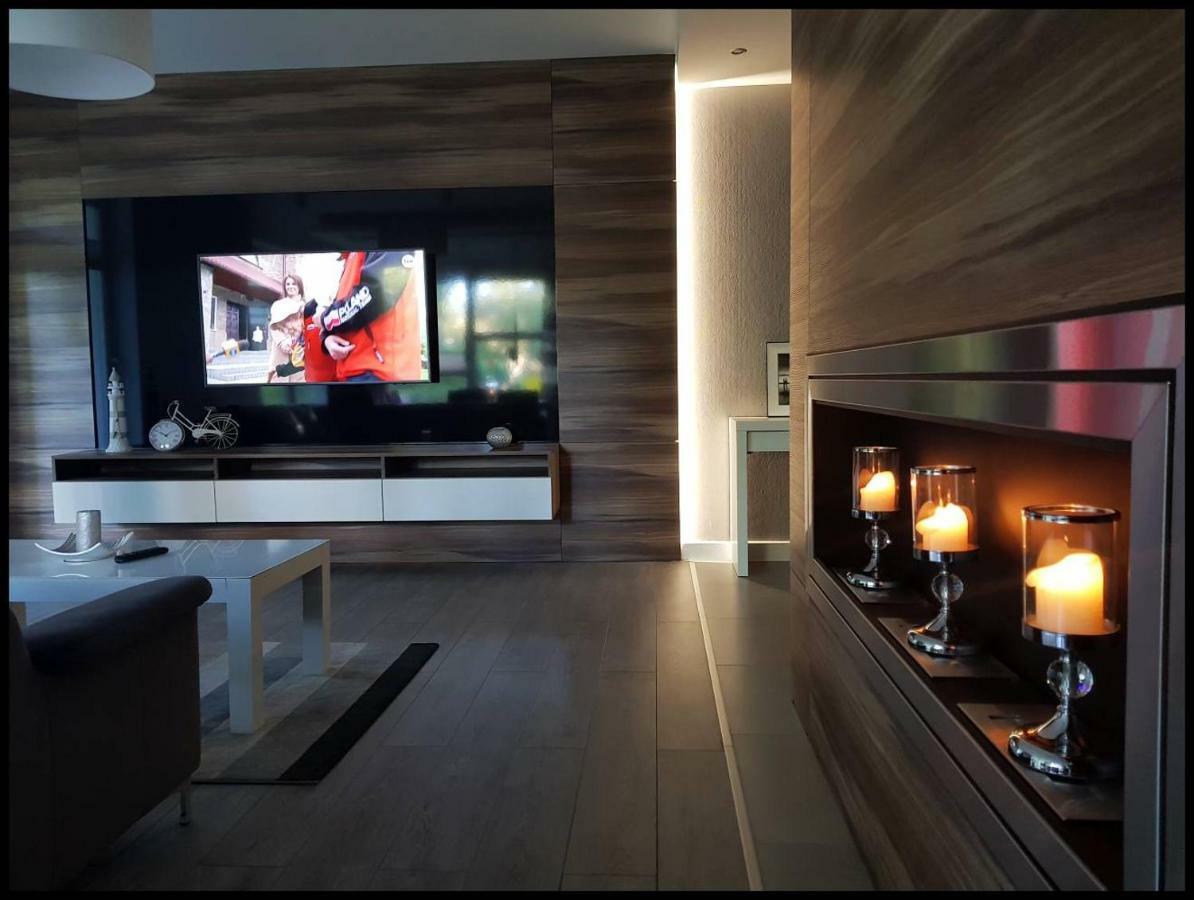 מידזיזדרויה Family Apartment Golden Tulip מראה חיצוני תמונה