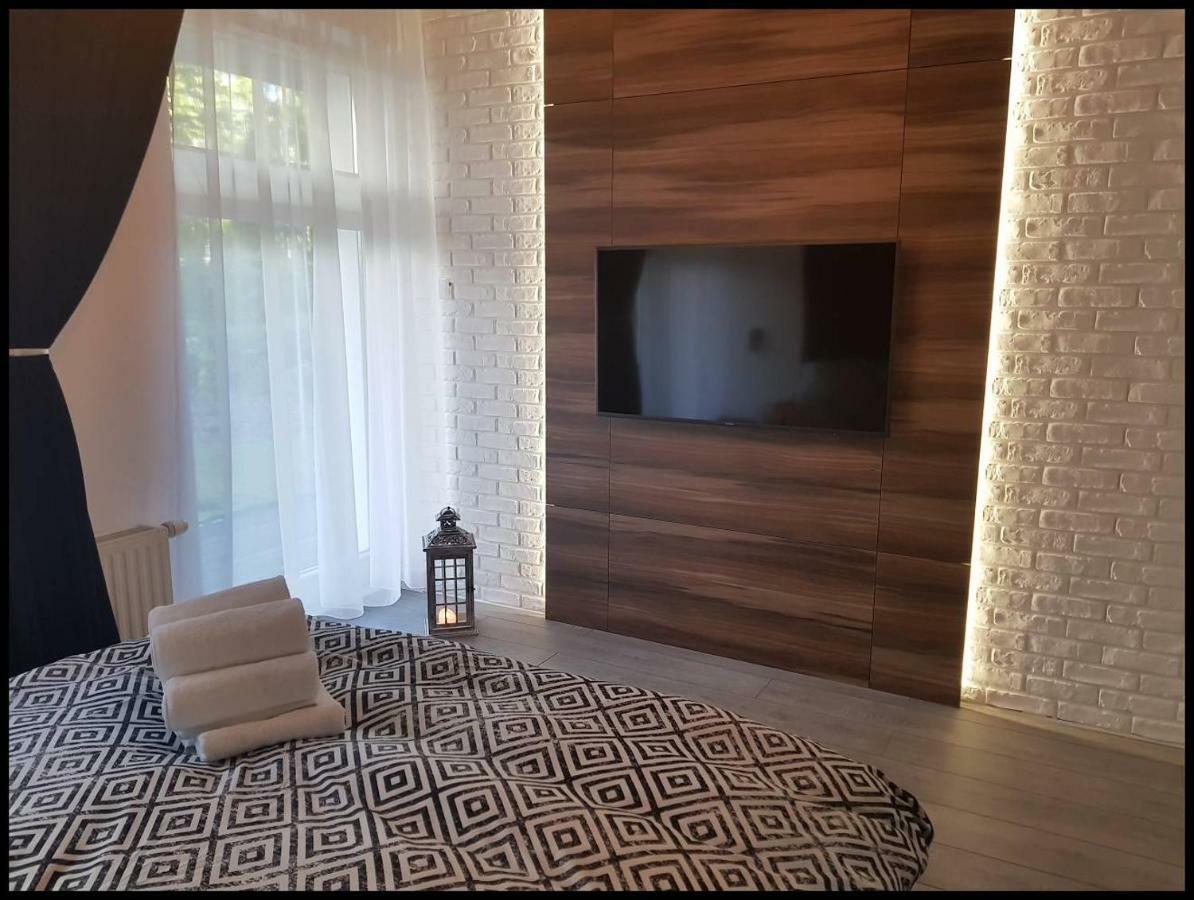 מידזיזדרויה Family Apartment Golden Tulip מראה חיצוני תמונה